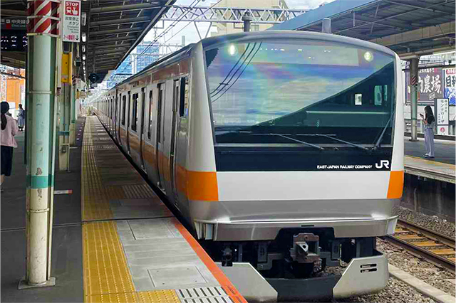 駅のホームの写真